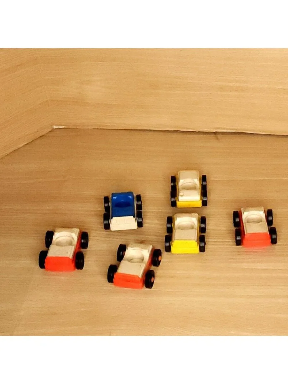 Fisher Price Vintage Little People 6 Car Lot